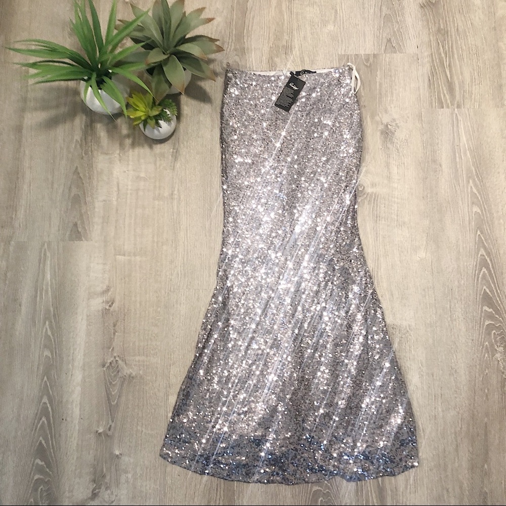 Sequin long skirt
